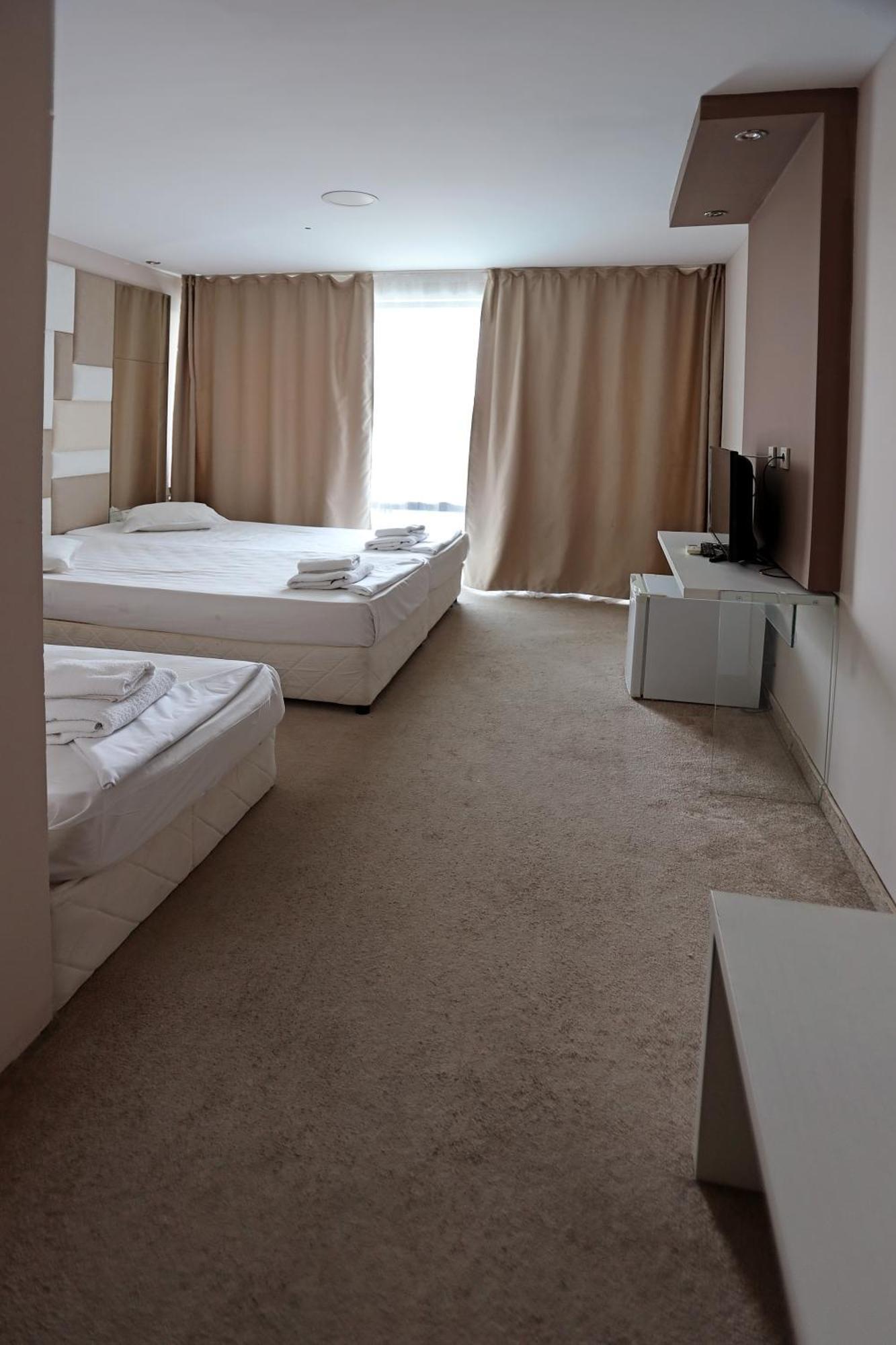Twin Room with Balcony