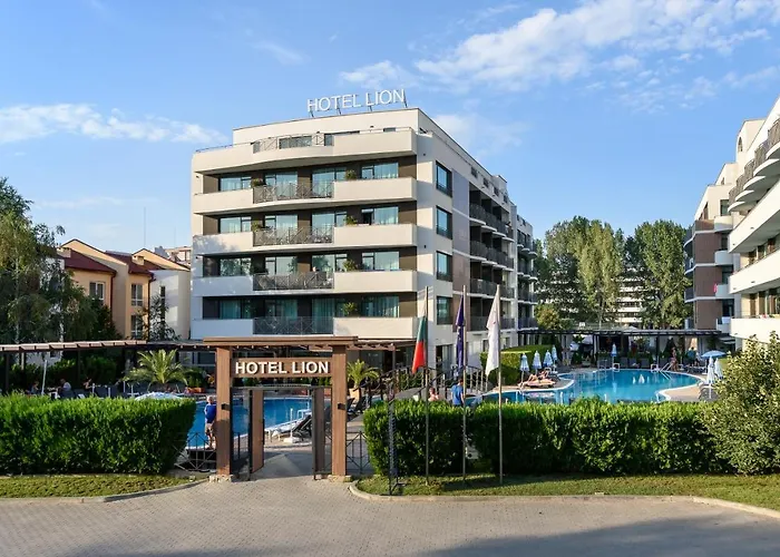  Lion Sunny Beach